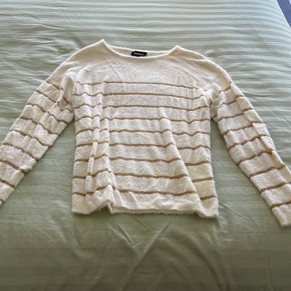 Express Sweaters - Express Cream & Gold Sweater